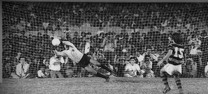Mazarópi: O Goleiro que Detém o Recorde Mundial de Imbatibilidade