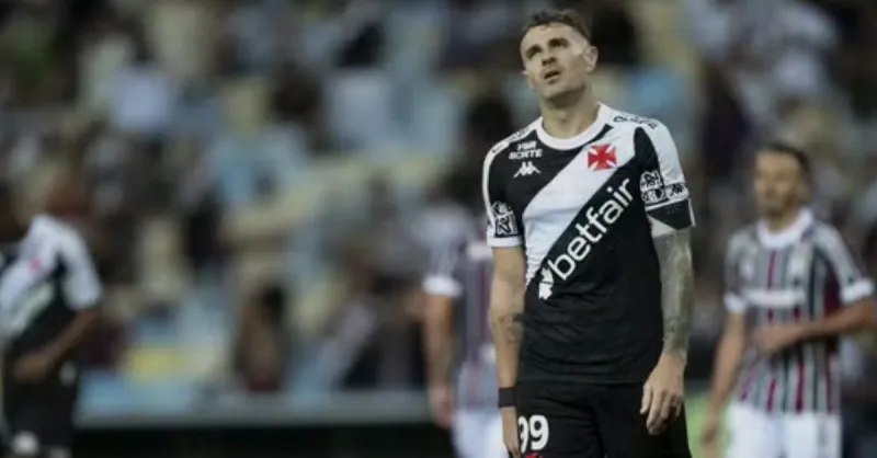 Vasco: Análise Crítica do Desempenho Físico e Gols Sofridos no Final dos Jogos