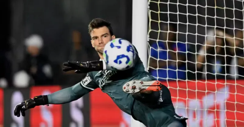 Vasco: Coutinho e Léo Jardim no Foco da Gestão de Carlos Amodeo - Análise