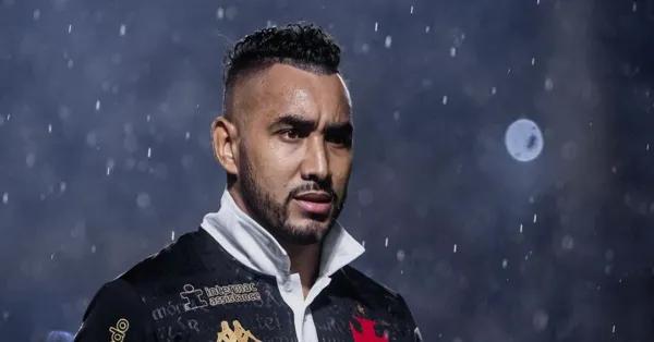 Dimitri Payet no Vasco: Análise Detalhada de Sua Passagem e Impacto no Futebol Brasileiro