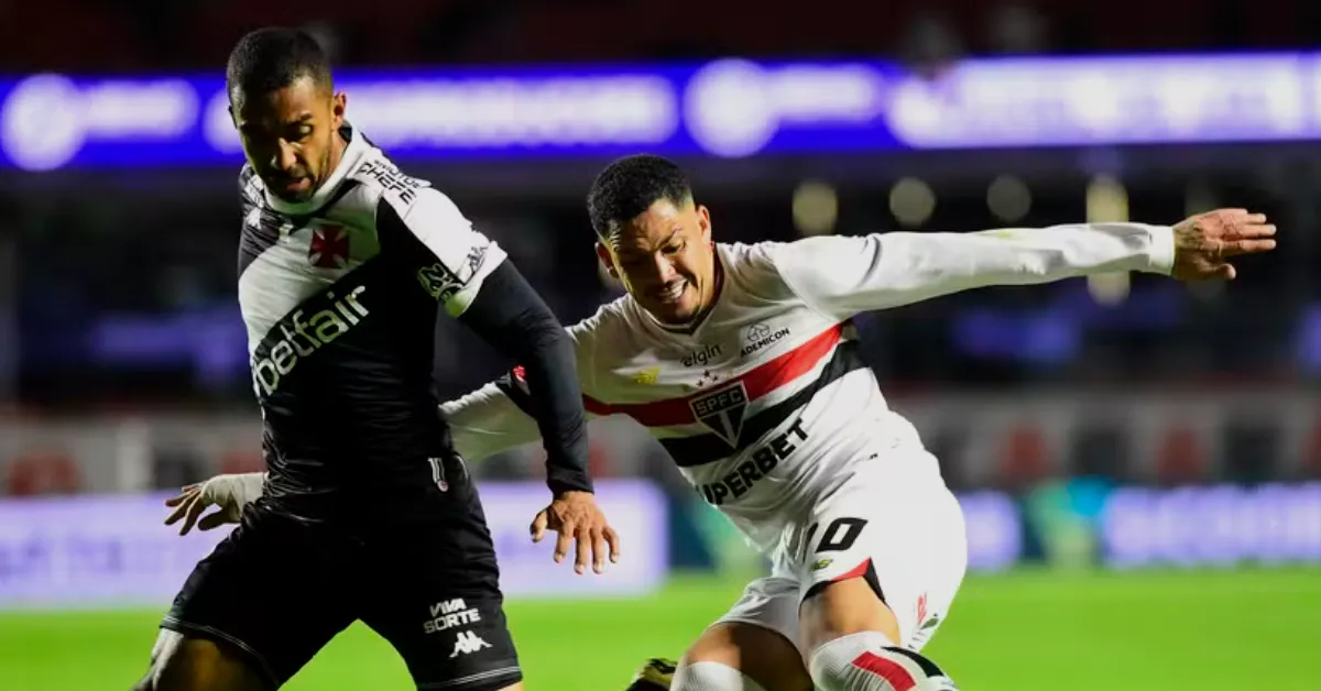 Vasco Triunfa Fora: Paulo Henrique Brilha em 100º Jogo e Garante Assistências Cruciais