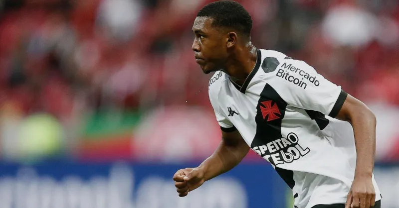 Rayan: A Ascensão Inesperada no Vasco Sob Fernando Diniz e a Superação de Críticas