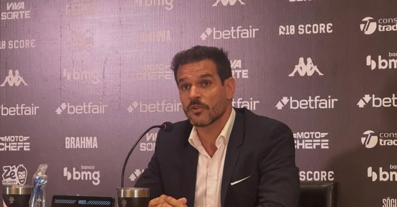 Vasco da Gama: Estratégia de Reforços para a Temporada - Análise Crítica