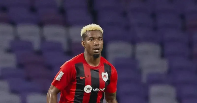 Vasco e Thiago Mendes: Detalhes da Negociação e Impacto no Elenco