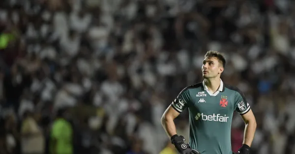 Daniel Fuzato: A Estreia Histórica no Gol do Vasco Pelo Brasileirão