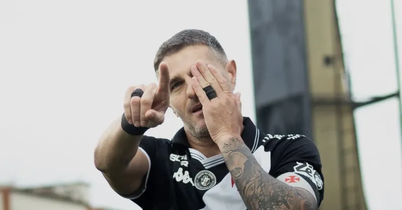 Vegetti Titular Novamente no Vasco? Diniz Revela a Estratégia Por Trás da Decisão!