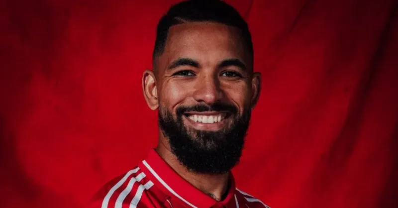 Douglas Luiz: Os Milhões Que o Vasco Receberá (e Como Afetam Seus Fan Tokens)