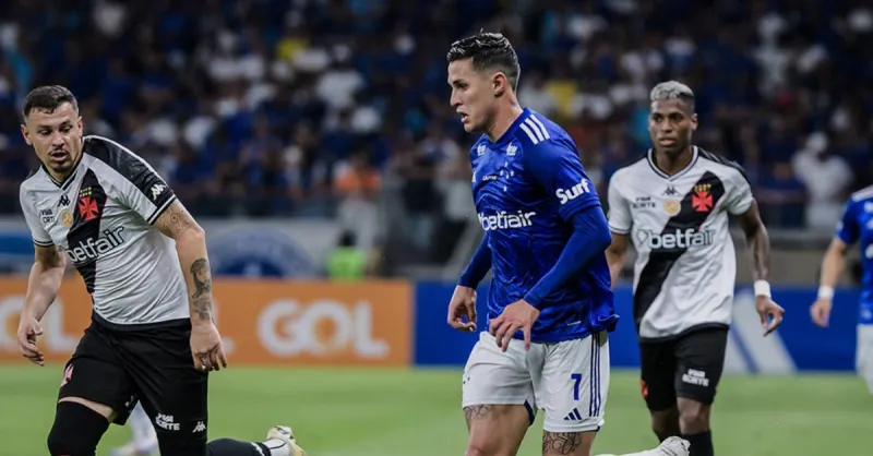 Vasco x Cruzeiro: Entenda o dilema dos pendurados celestes para o embate contra o Flamengo