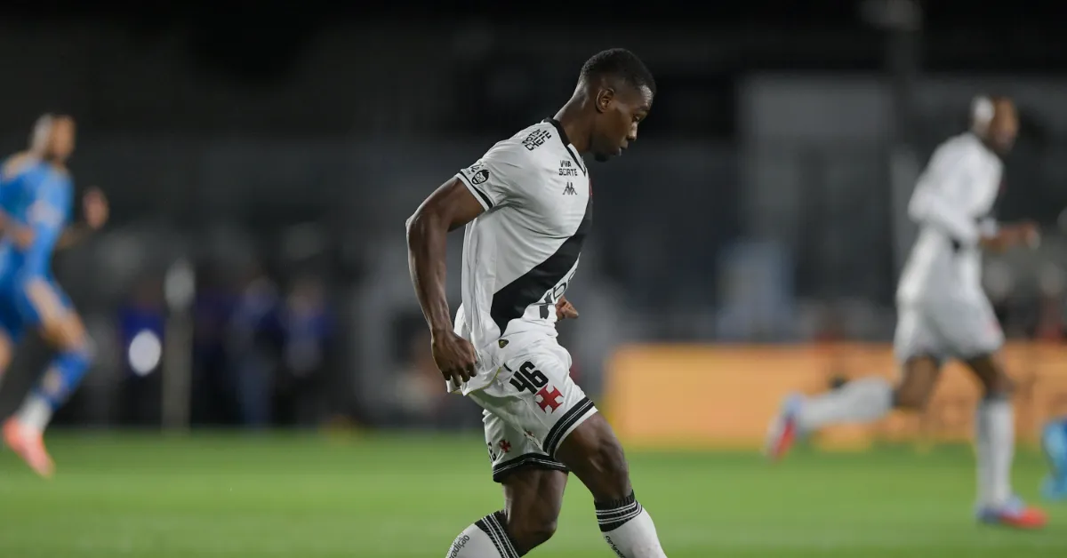 Vasco: Cuesta e Robert Renan: A Nova Era da Defesa Inviolável