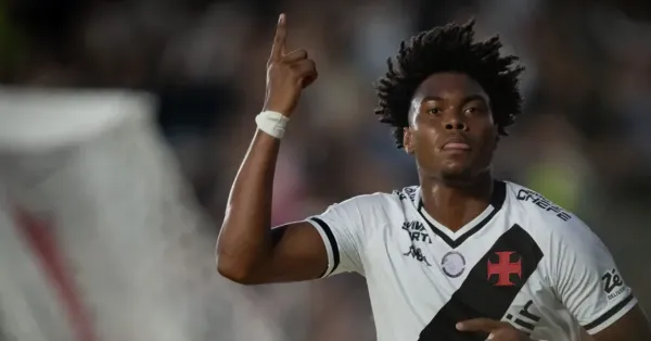 GB e a Magia Cruzmaltina: O Gol Épico que Uniu Arquibancada e Campo no Vasco