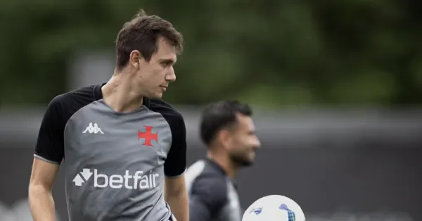 Lucas Piton de Volta: Vasco Ganha Reforço Crucial no Brasileirão