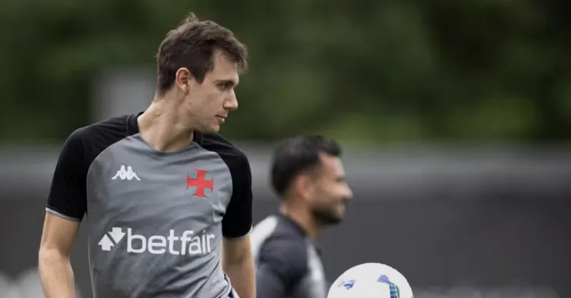 Lucas Piton de Volta: Vasco Ganha Reforço Crucial no Brasileirão