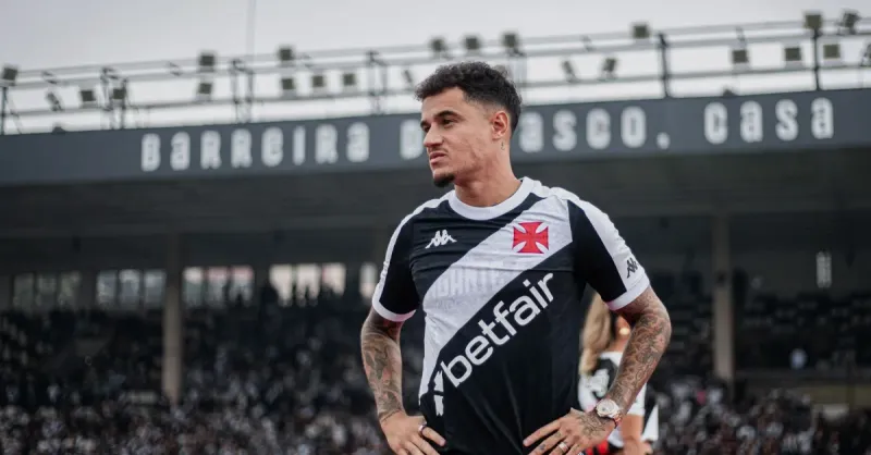 Vasco da Gama: Coutinho Volta, Gramado Novo e a Decisão pela Série A