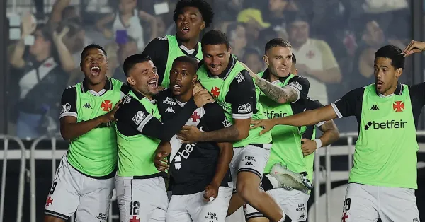 Vasco x Mirassol: Diniz com Elenco Completo para Manter Vantagem na Série A