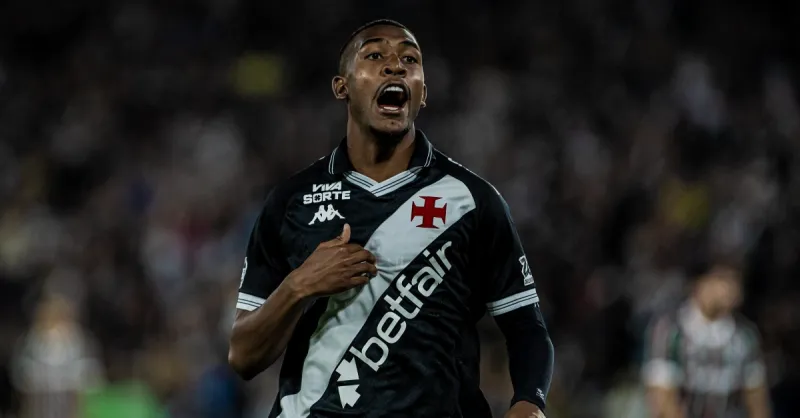 Rayan: Gols Decisivos Contra o Fluminense Consolidam Atacante do Vasco como Carrasco Histórico