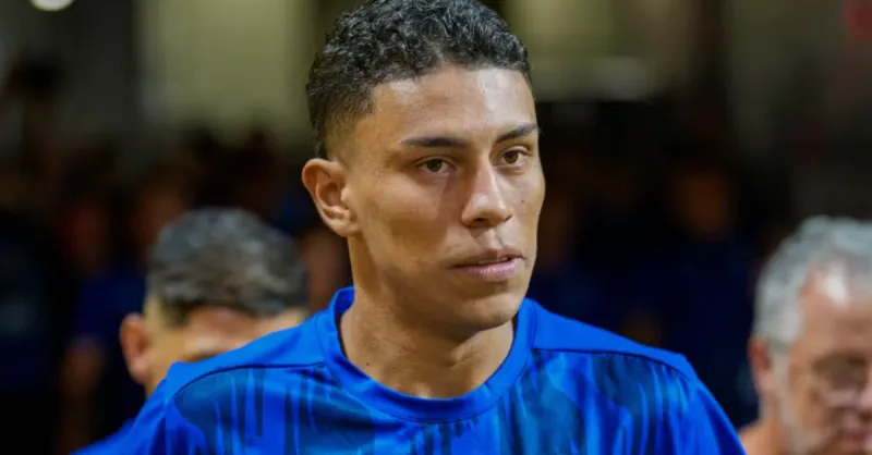 Vasco da Gama anuncia meia-atacante Johan Rojas para temporada 2026