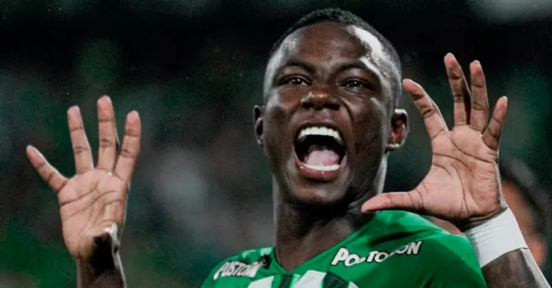 Vasco acerta com Hinestroza após superar Boca Juniors e contar com Diniz