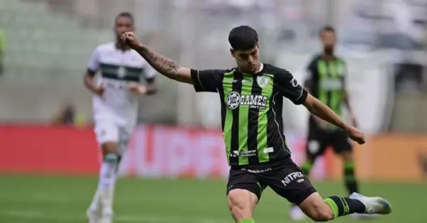 Vasco Acerta Lateral Paulinho Sem Custos: Reforço para 2024